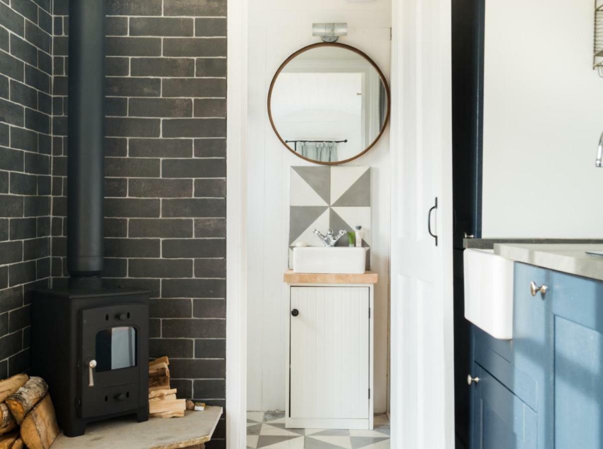 Purbeck Shepherd Huts Worth Matravers Экстерьер фото